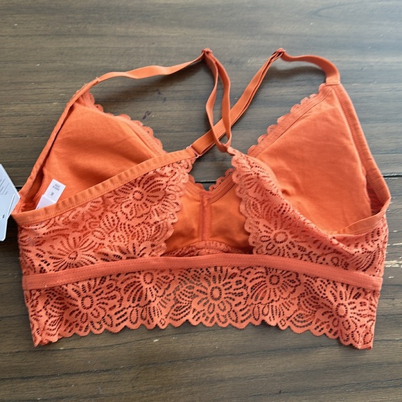 New Auden bralette medium - Picture 3 of 4